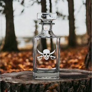 Skull Pirate Swords Decanter 26 Oz Bourbon Whisky Glass Customize Premium NEW
